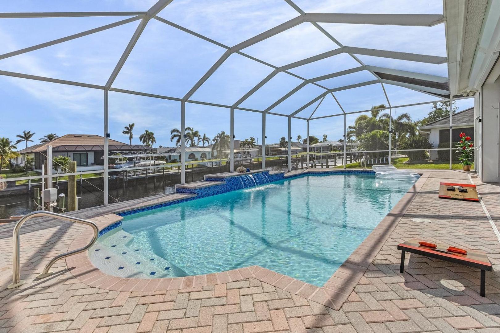 Foto 4: Gulf Access, Dock with Tiki, Heated Pool & Pool Table - Mango Paradise-Roelens