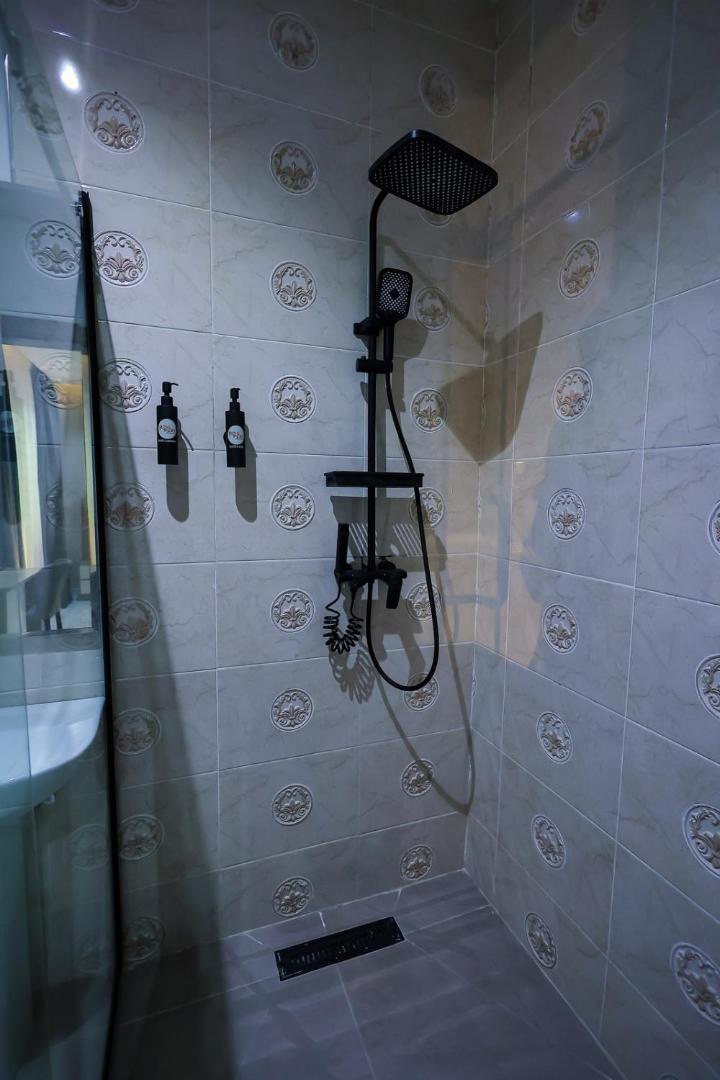 Bild 9: Ringruby Hotel, Oduduwa Way