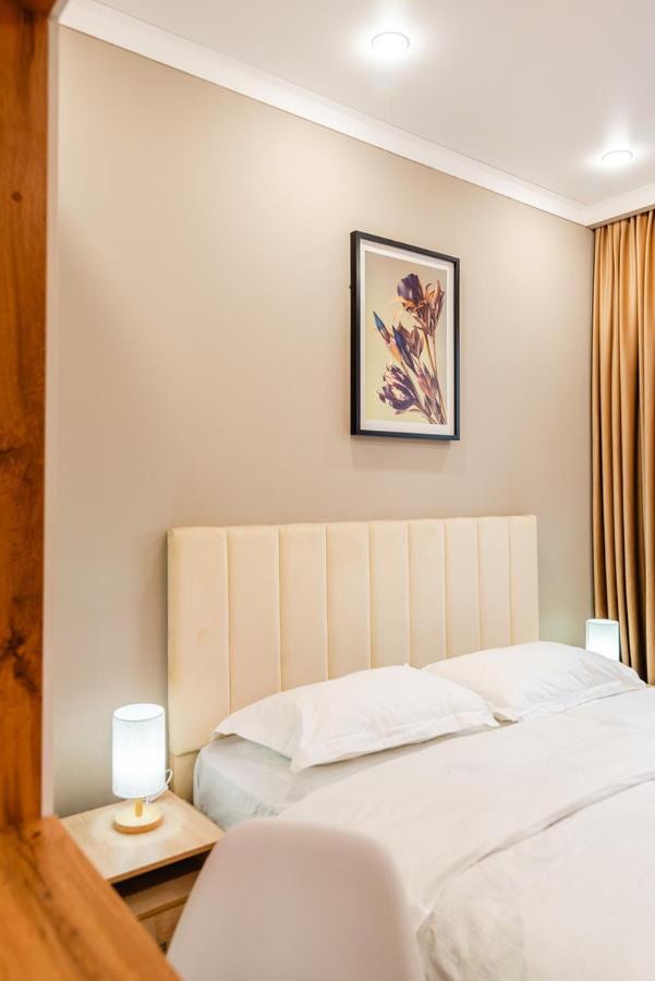 Foto 4: 2-к квартира в Центре Алматы