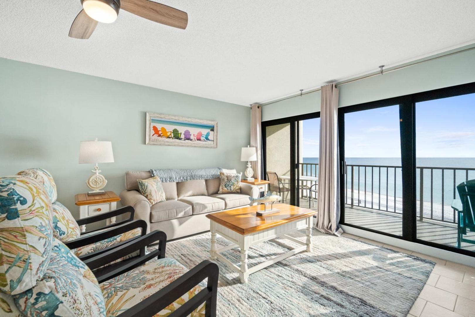 Fotografie 6: Commodore Resort #507 by Book That Condo