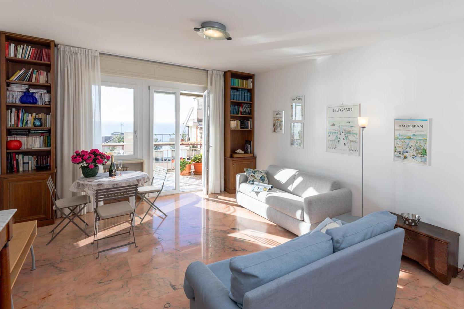 Foto 2: 282 - Casa Boscobello, Terrazzo vista Mare e Parcheggio Privato a 15 minuti a piedi dal Teatro Ariston