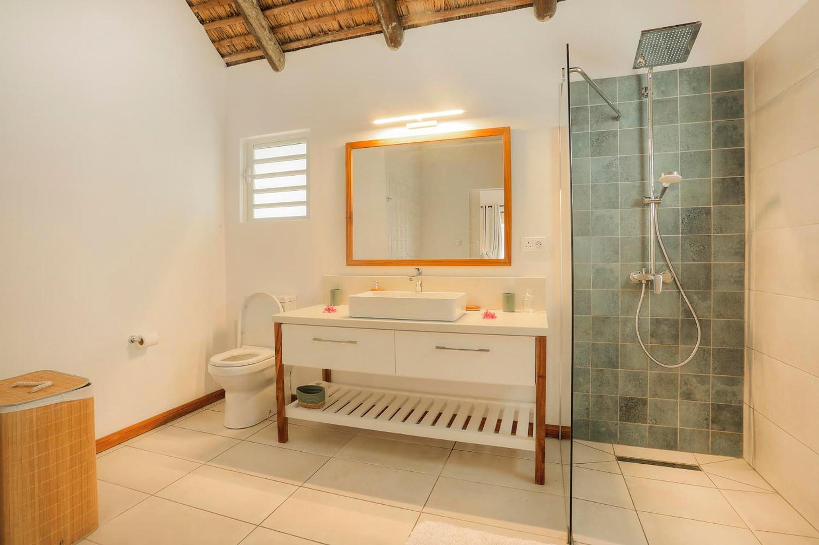 Foto 10: Samya, a luxurious beachfront villa