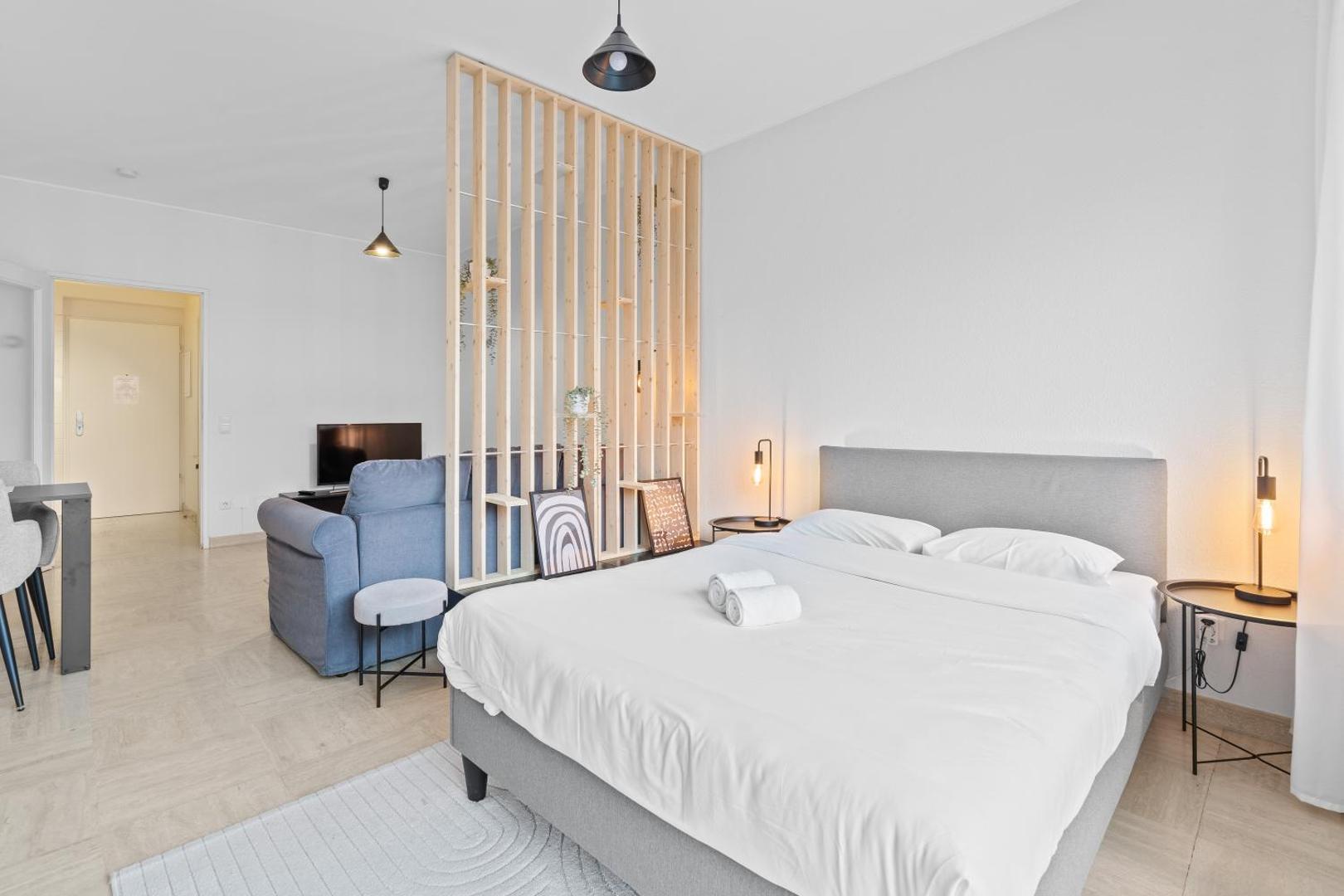 Zdjęcie 3: Studio in city center 15min from airport