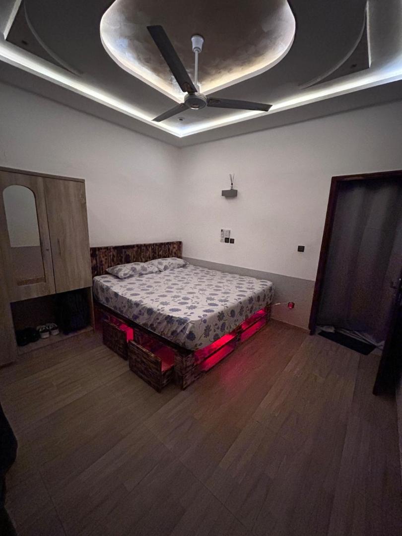 Billede 8: Private compound, room & parlor
