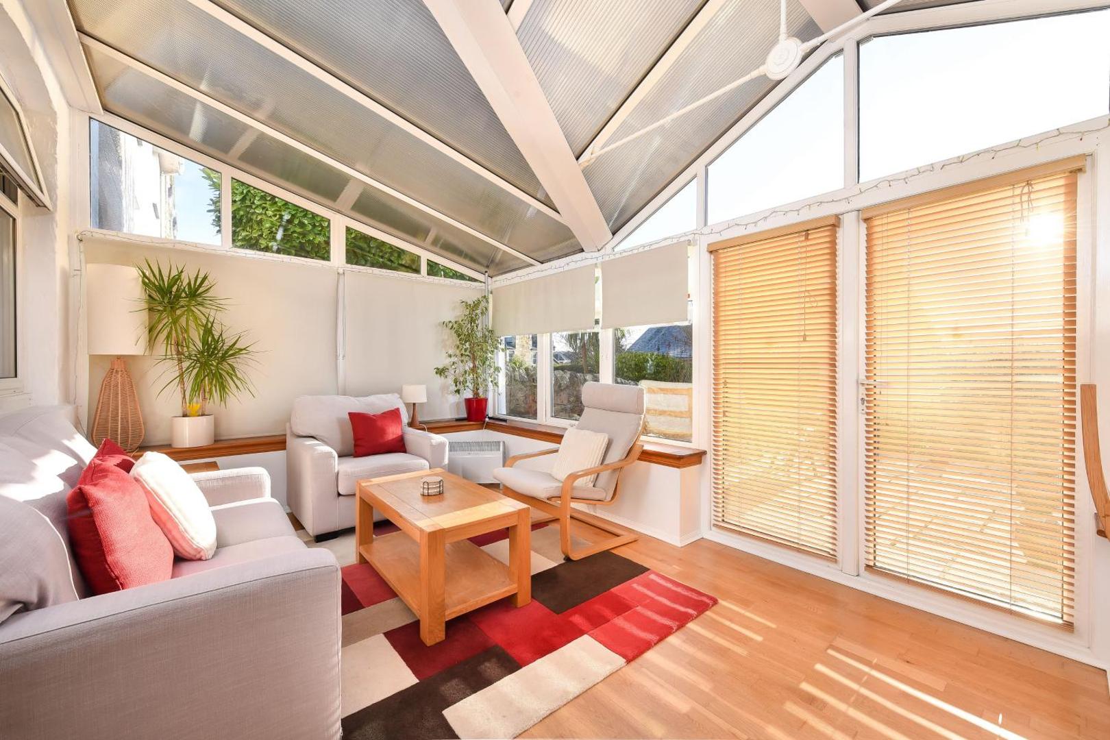 Foto 4: Linskill House