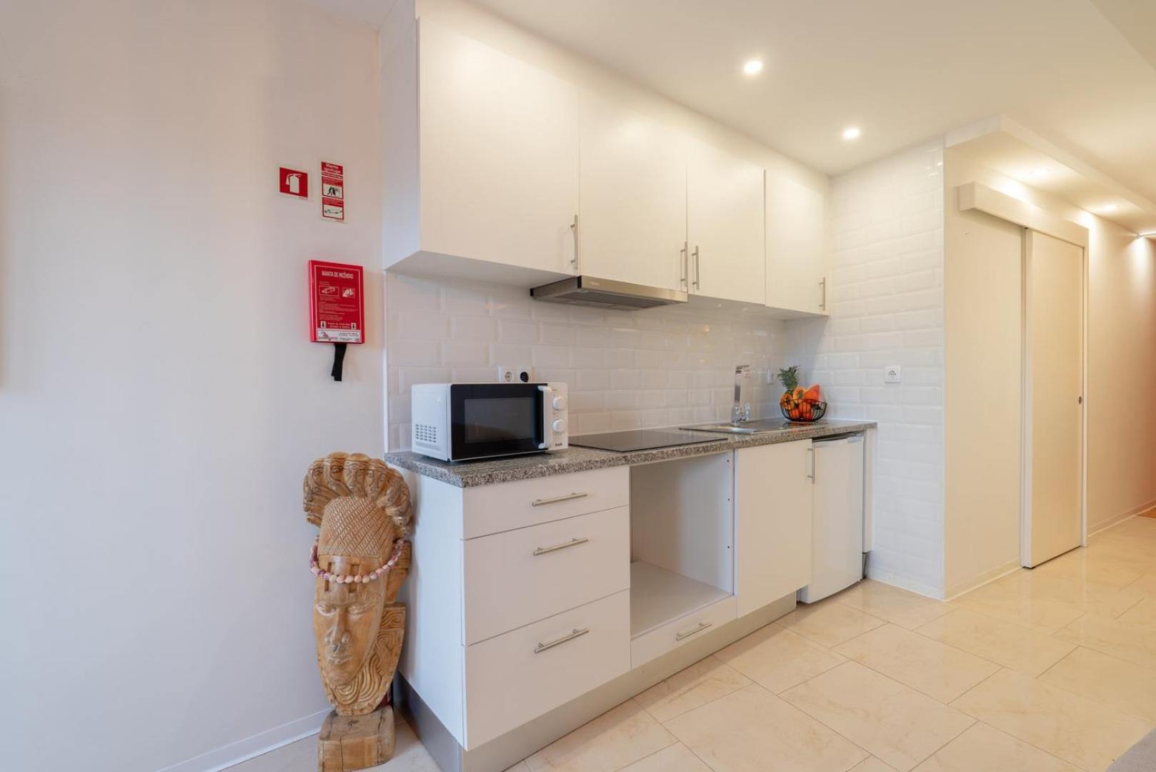 Bilde 3: HostWise - Artistic Escape with Modern Comfort