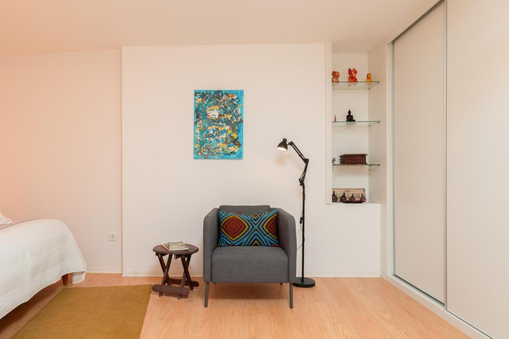 Bilde 7: HostWise - Artistic Escape with Modern Comfort
