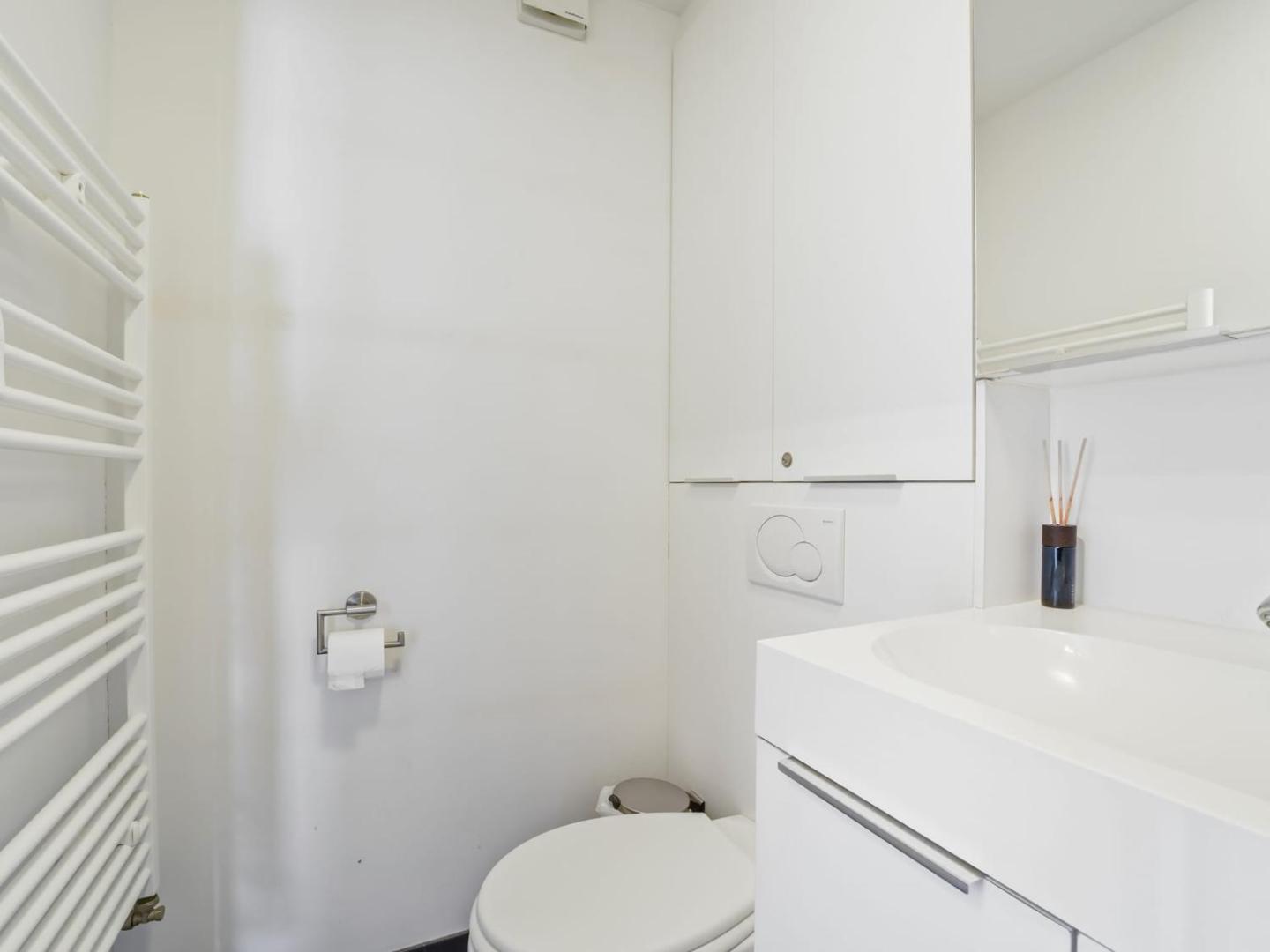 Billede 10: Spacious studio with sea view