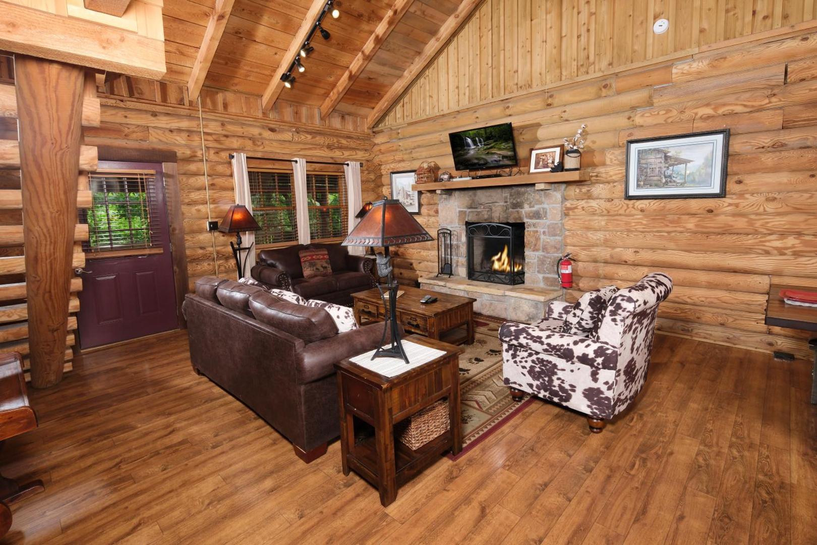 Fotografie 9: 2BR, sleeps 8, pet friendly, game room, hot tub!