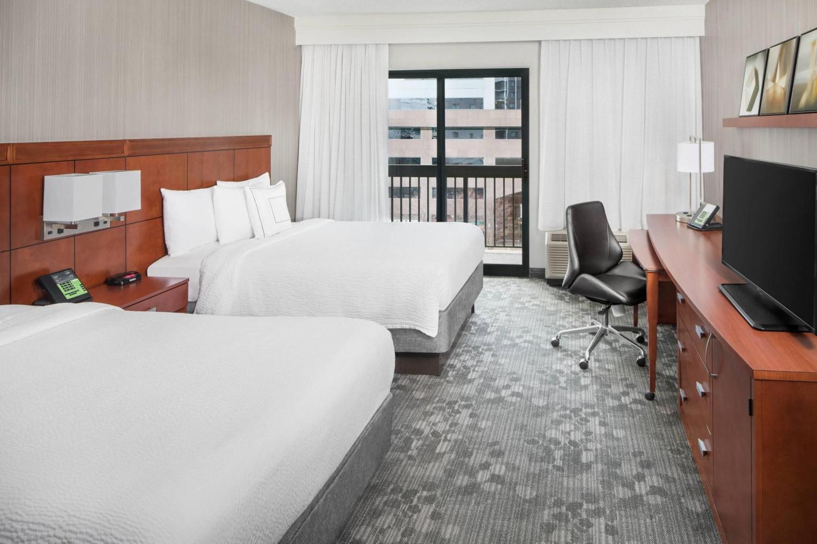 Fotografie 10: Courtyard By Marriott Jersey City Newport