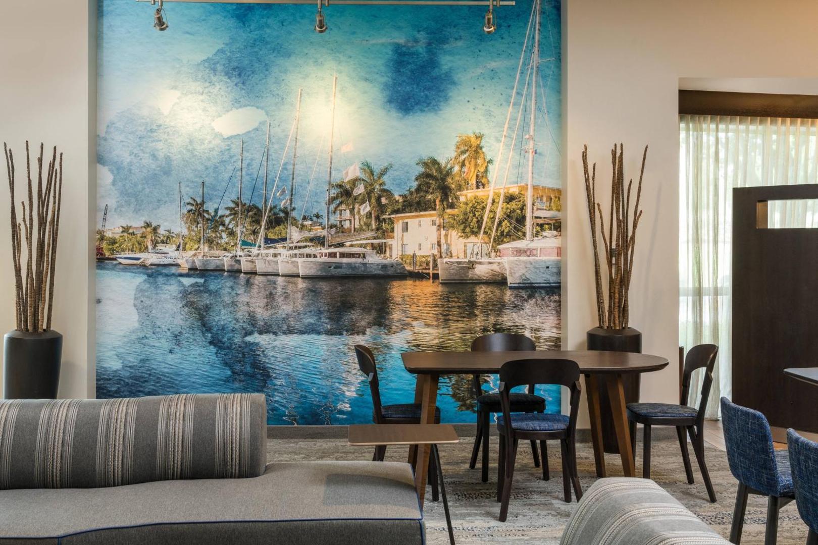Courtyard by Marriott Fort Lauderdale Airport & Cruise Port photo 4