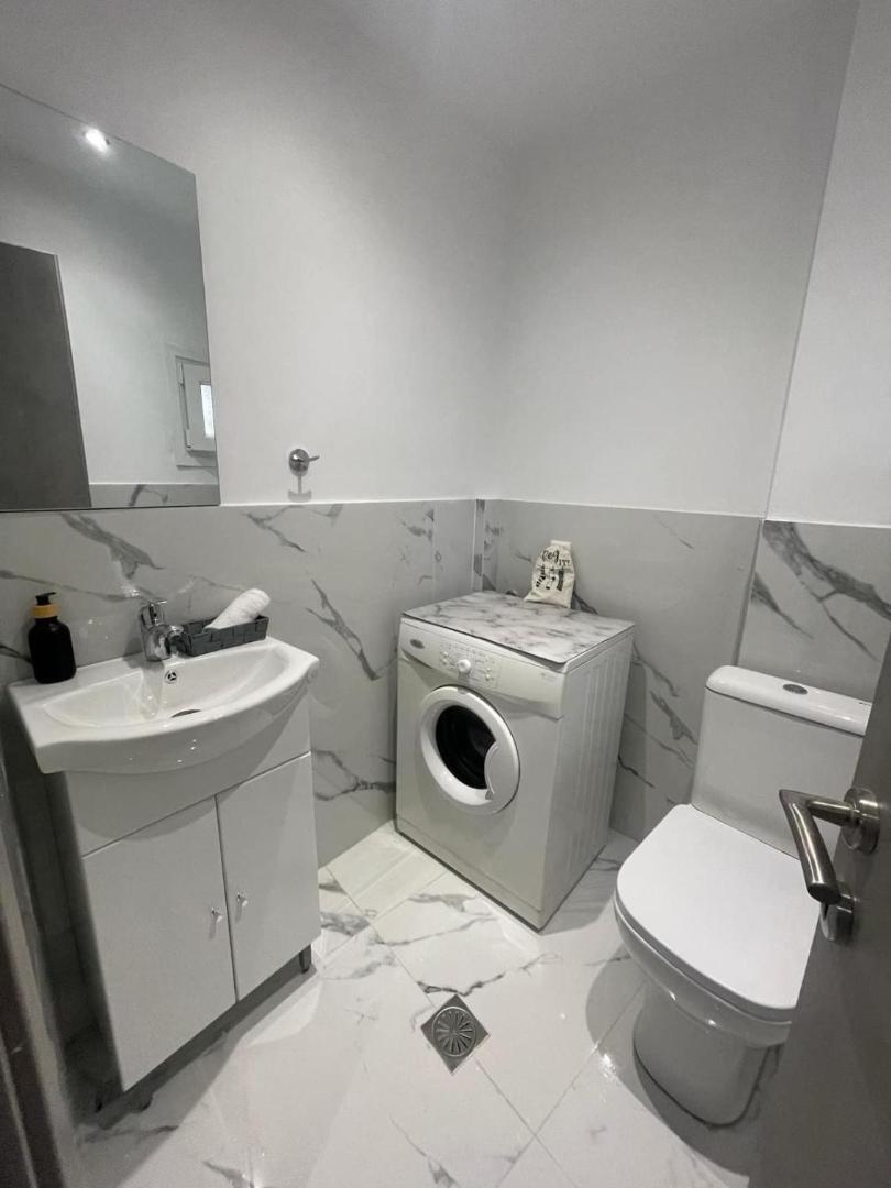 Foto 10: Three with 2 Baths in Evosmos