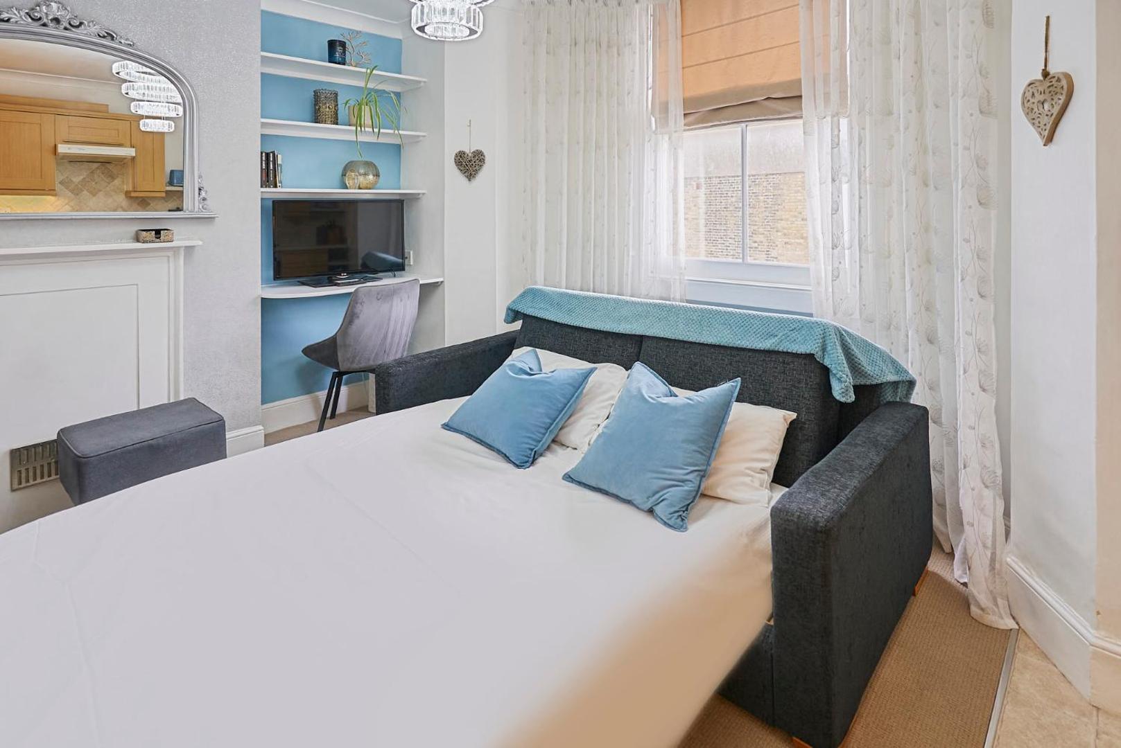 Fotografie 10: Host & Stay - Regency Square Apartment