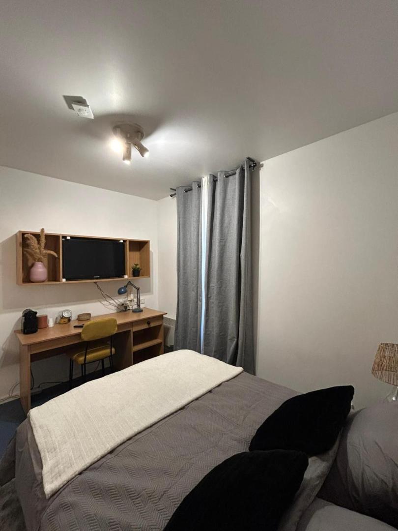 Foto 3: Studio in Issy Les Moulineaux