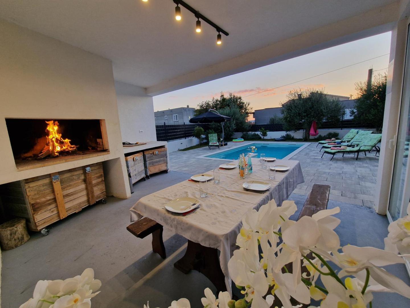 Foto 2: Libre Holiday with private pool