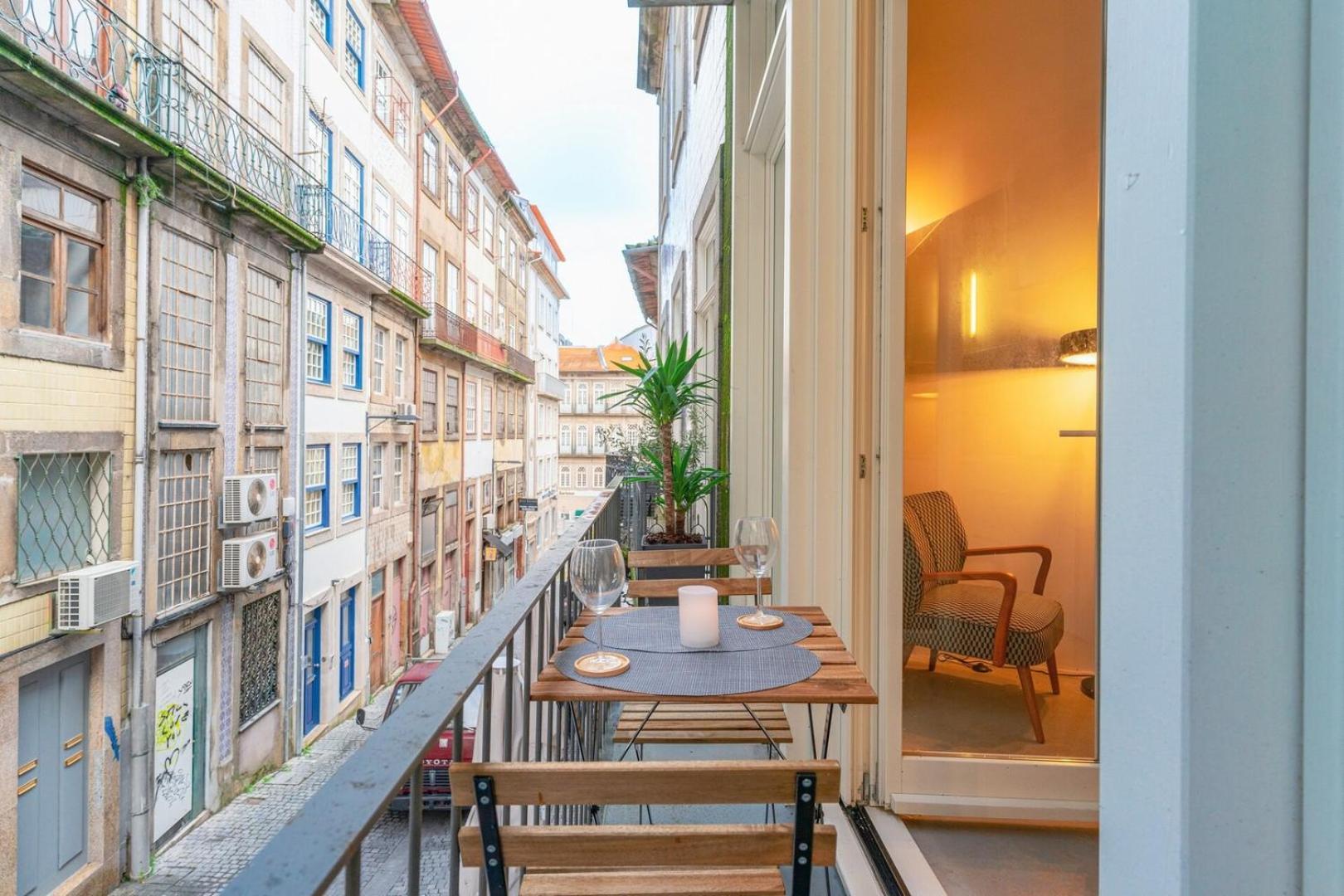 Bilde 3: Loft with great balcony and AC close to Clerigos
