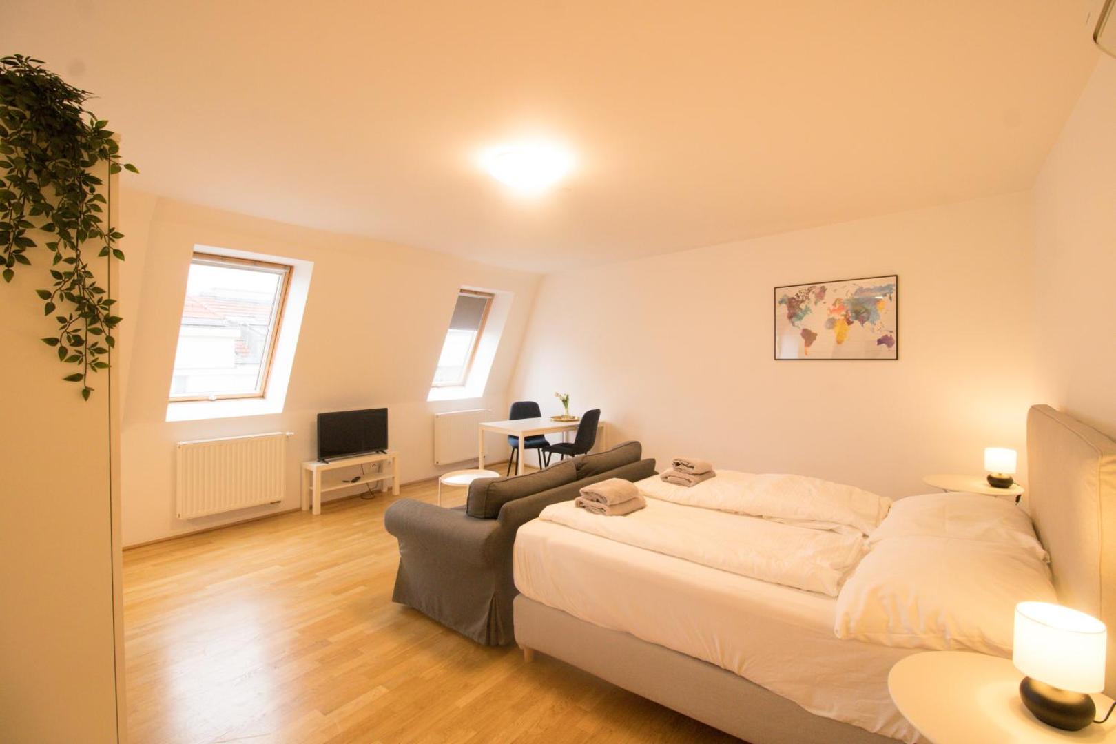 Fotografie 4: Chic & Central l LF40