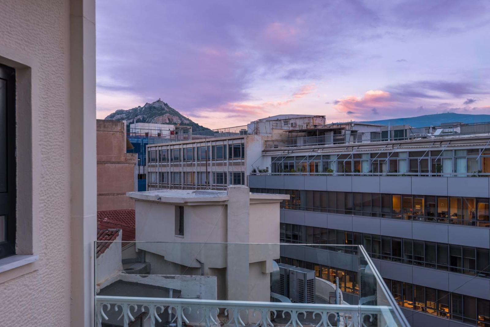 Foto 7: Sofokleous suite with Acropolis stunning view