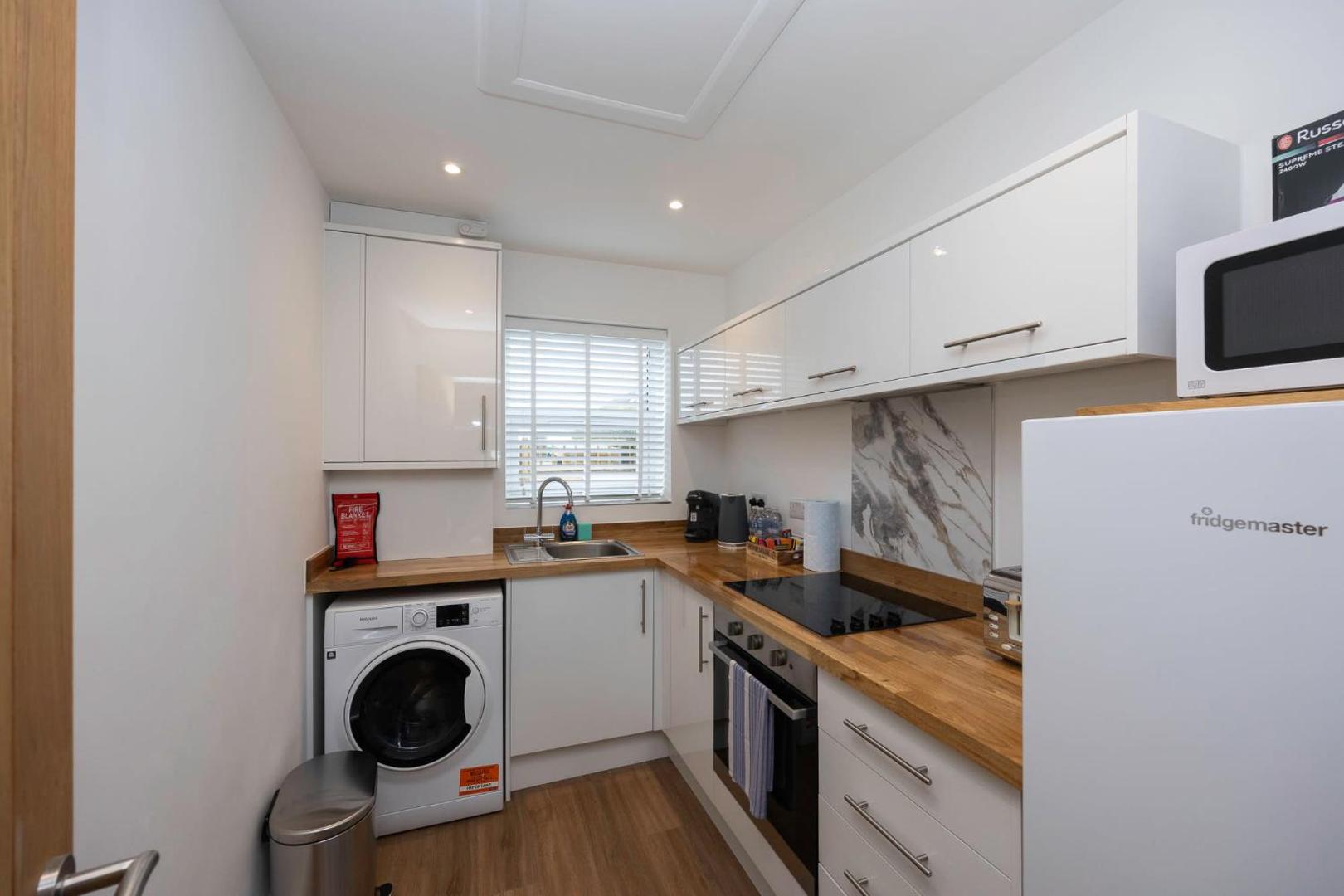 Foto 10: Host & Stay - Downland Studio