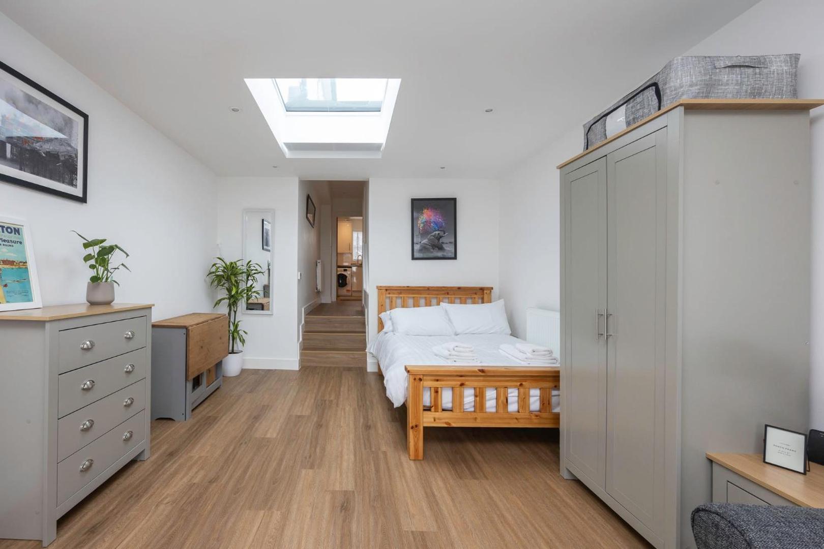 Foto 6: Host & Stay - Downland Studio