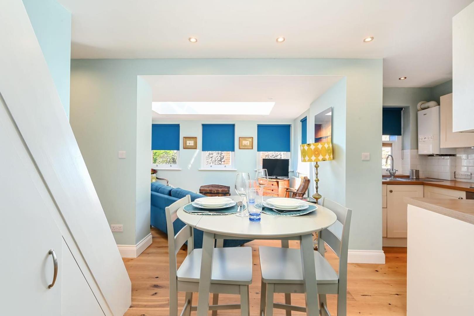 Zdjęcie 6: Host & Stay - Blue Bolthole on Vicarage Lane
