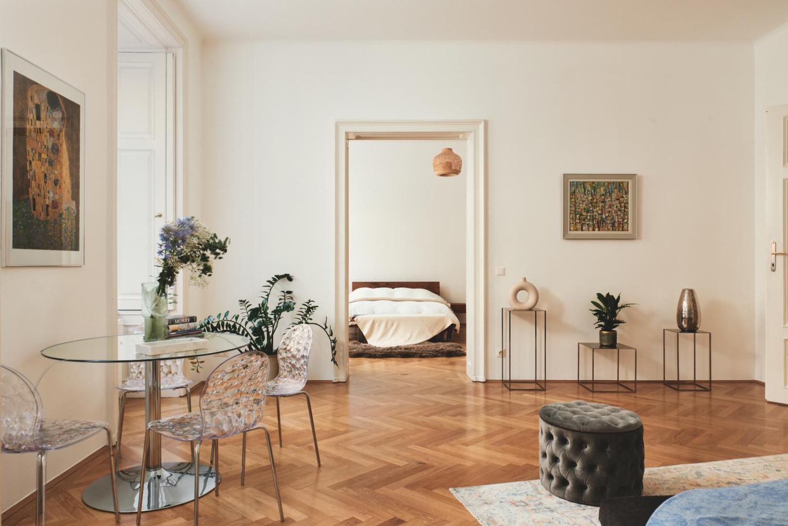 Foto 10: Spacious & Elegant, ideal location