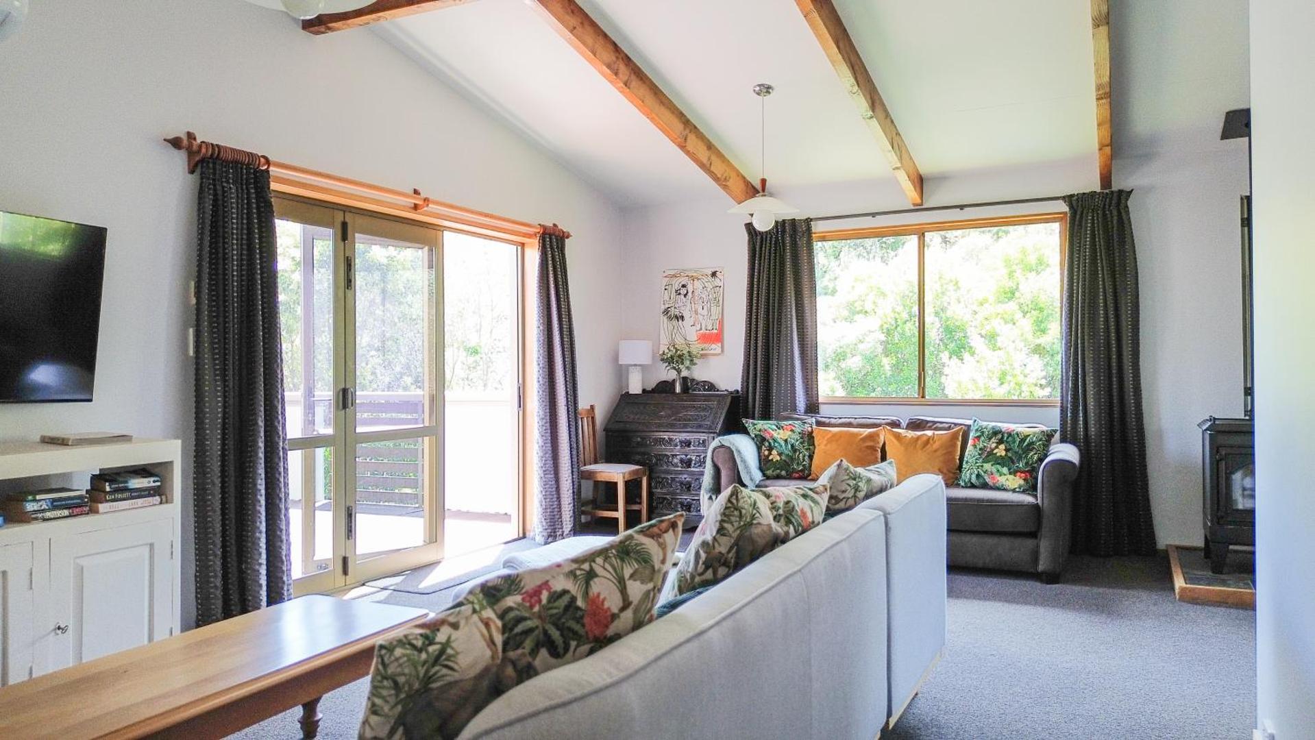 Foto 2: Large, Comfy, Stylish Apartment