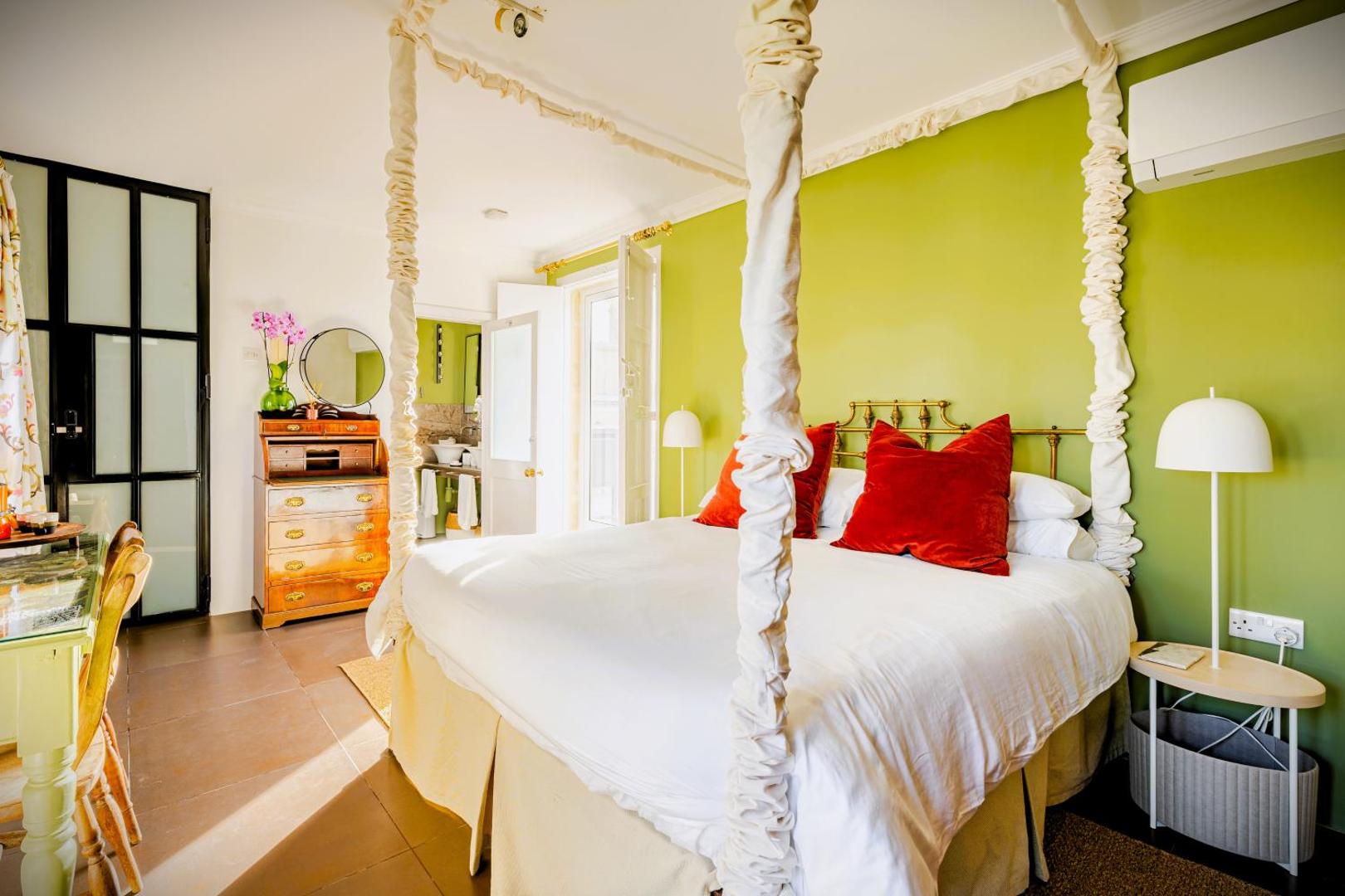Fotografie 9: Studio in Luxurious Maltese Townhouse