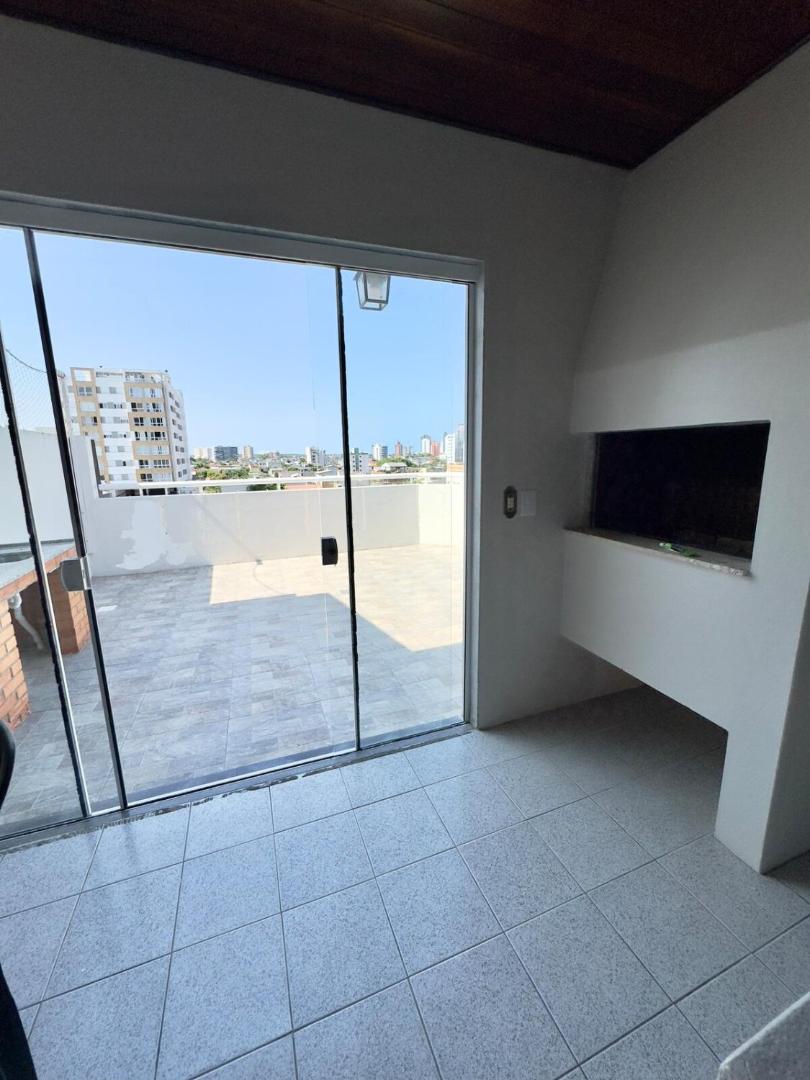 Fotografie 11: Cobertura duplex 3 quartos, centro, terraço e churrasqueira, ideal para família, acesso por escadas