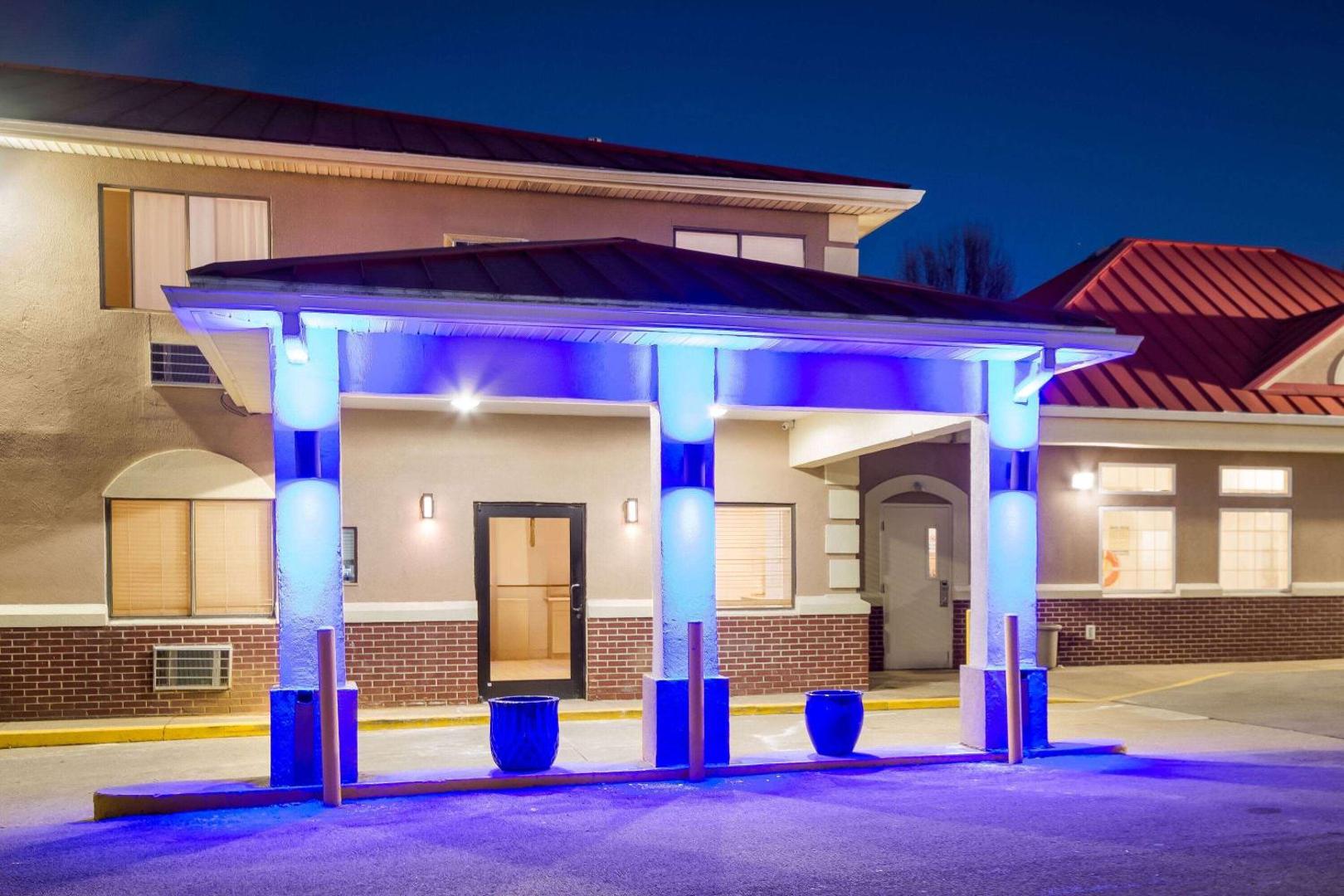 Foto 7: Super 8 by Wyndham Elizabethtown