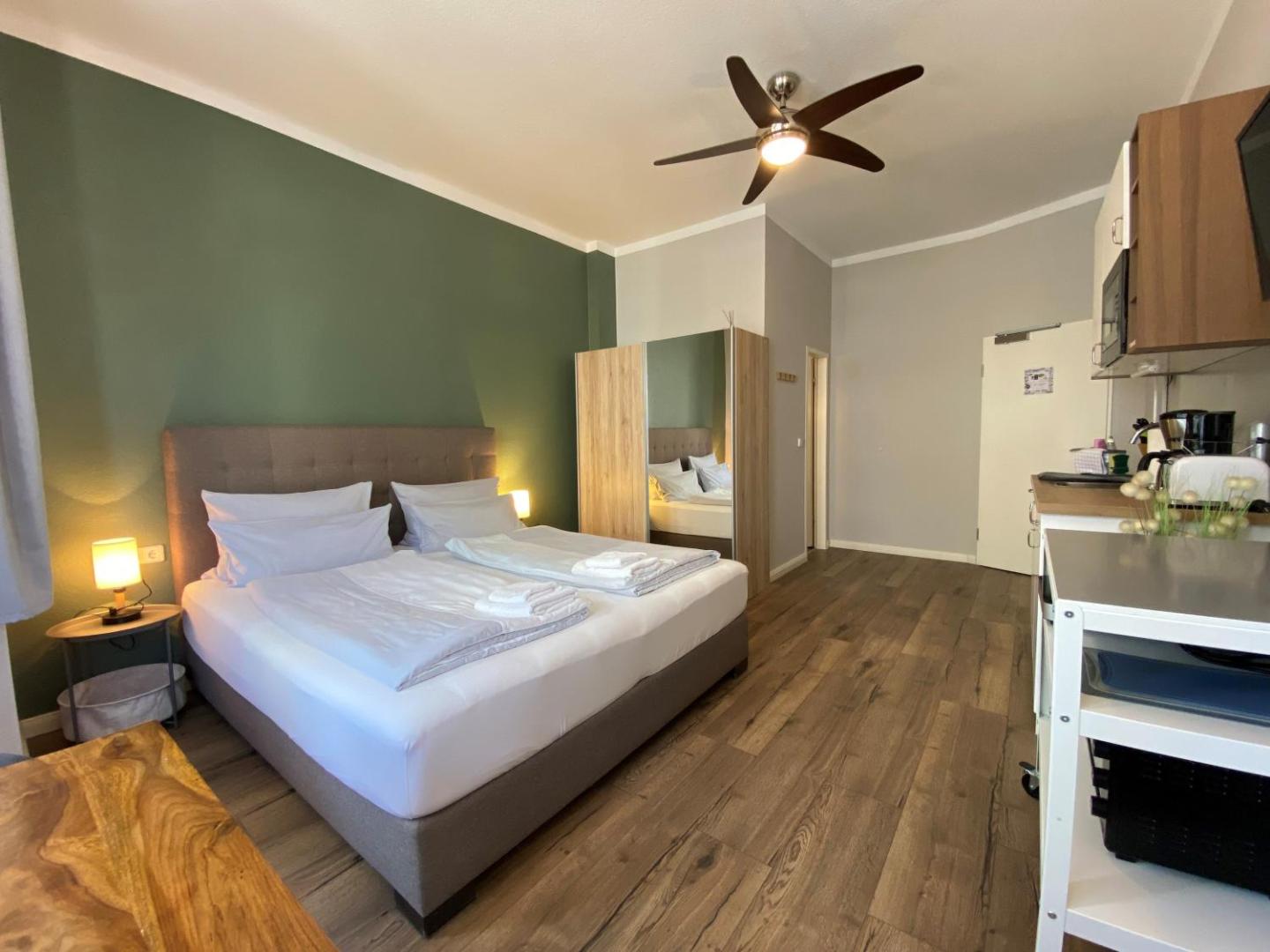 Zdjęcie 10: Amaroo - Rooms & Apartments Charlotte