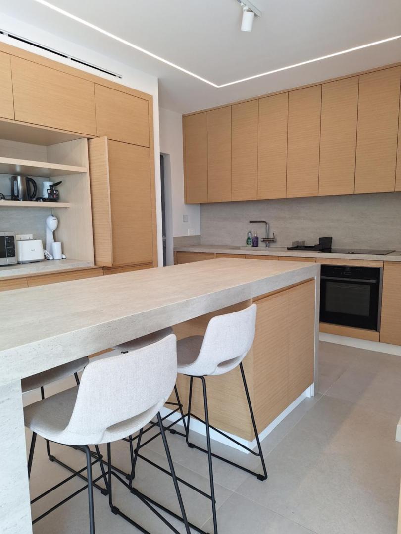 Foto 7: Deluxe Seafront - 2 Bed