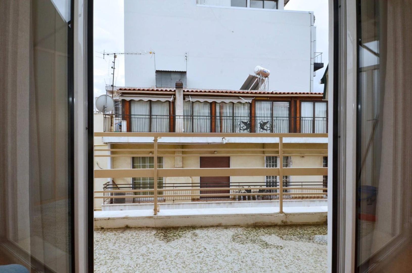 Φωτογραφία 6: Studio in the heart of Athens, next to Metro &...