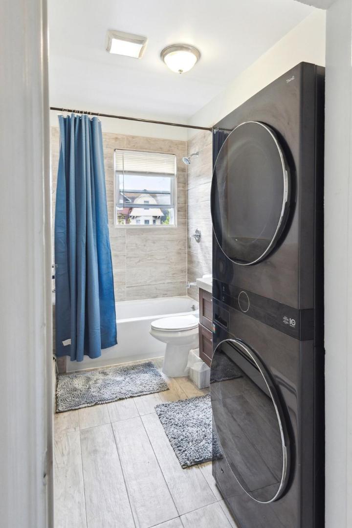 Billede 8: Chic & Modern - 35 Mins to NYC - Extended Stays