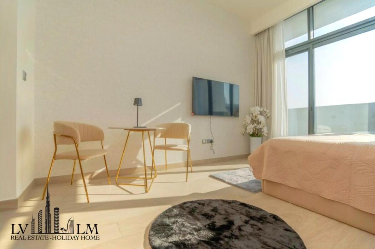 Zdjęcie 2: Studio in Azizi Riviera 24
