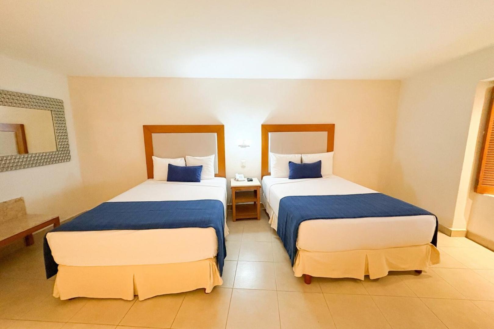 Partial View, WiFi & Hotel Amenities!的照片7
