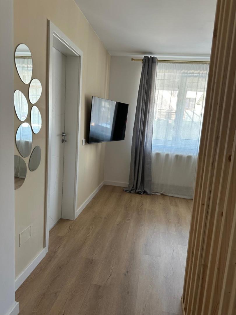 Foto 2: Studio Palm