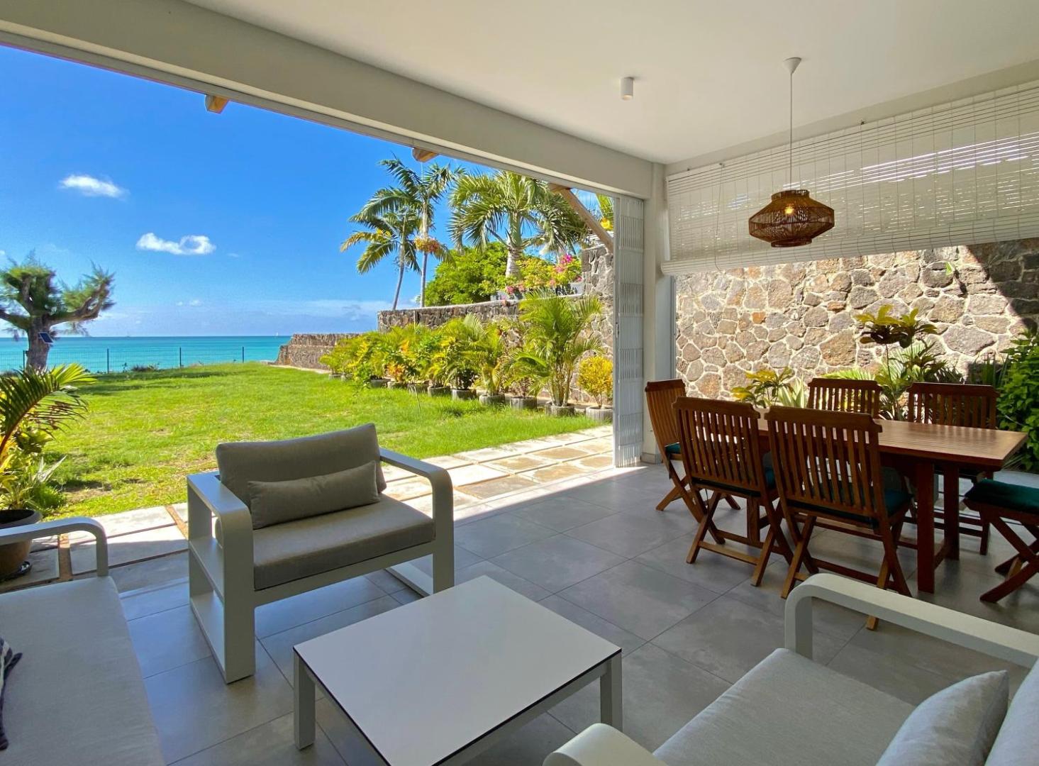 Foto 5: Beachfront duplex with direct beach access