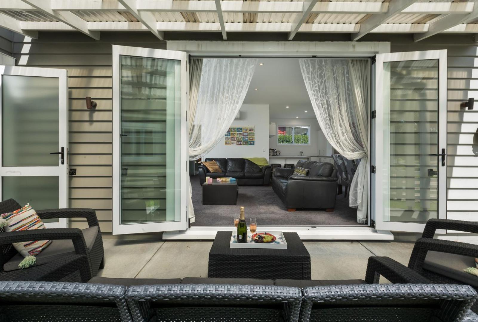 Fotografie 3: Hosts on the Coast Pohtukawa Cottage