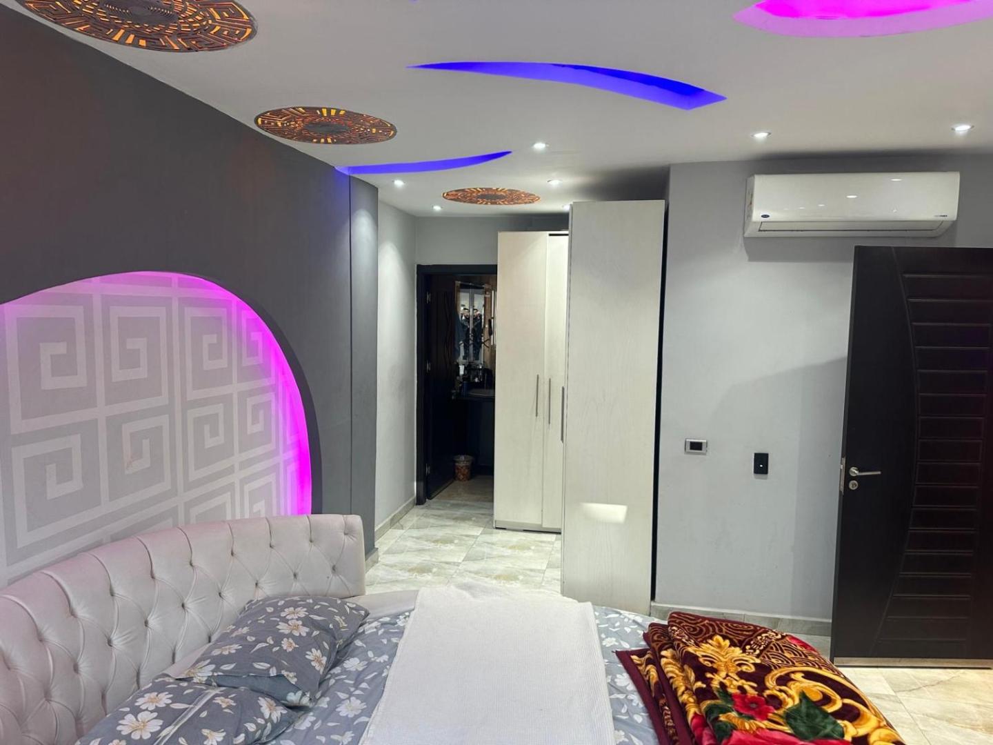 Fotografie 2: Flat in Central Cairo