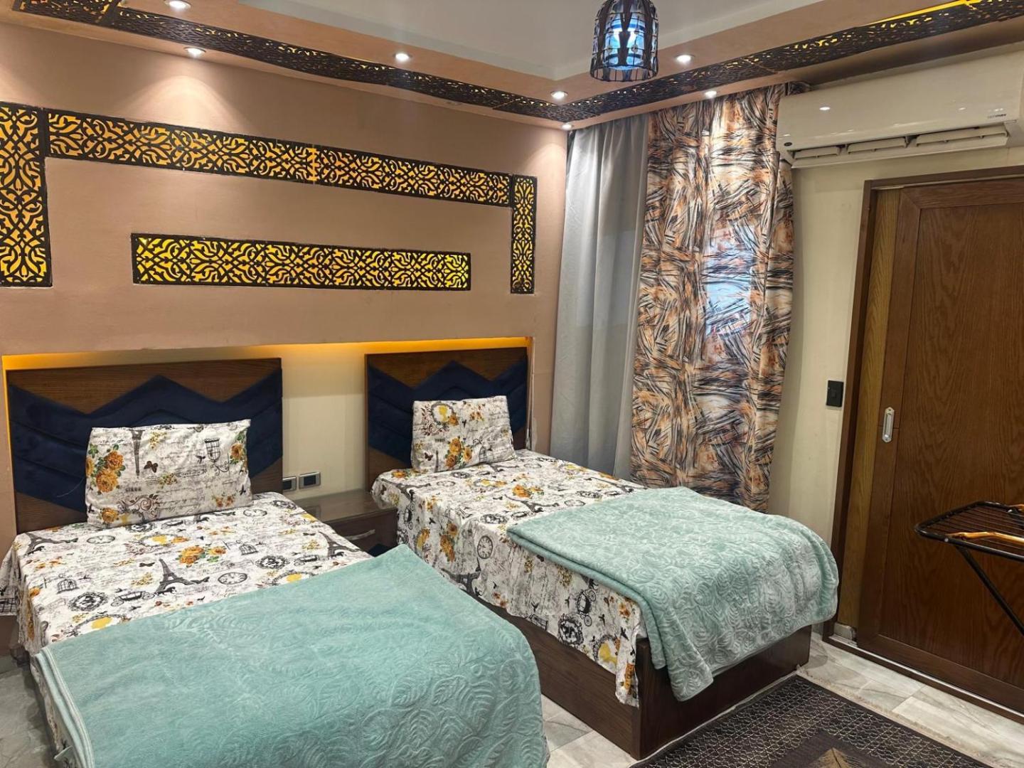 Fotografie 3: Flat in Central Cairo