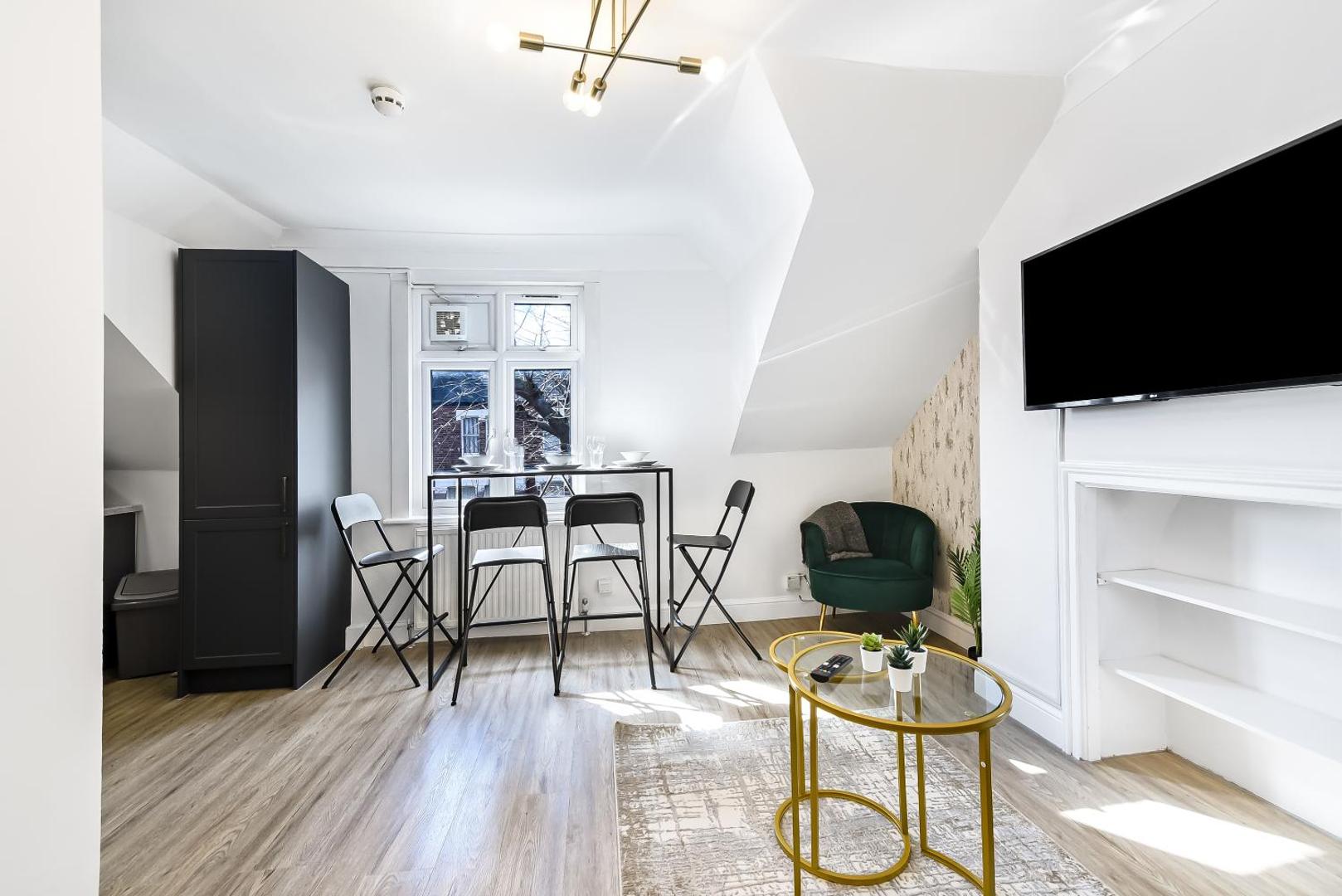 Foto 7: Spacious 2bed in Hampstead Close to Transport