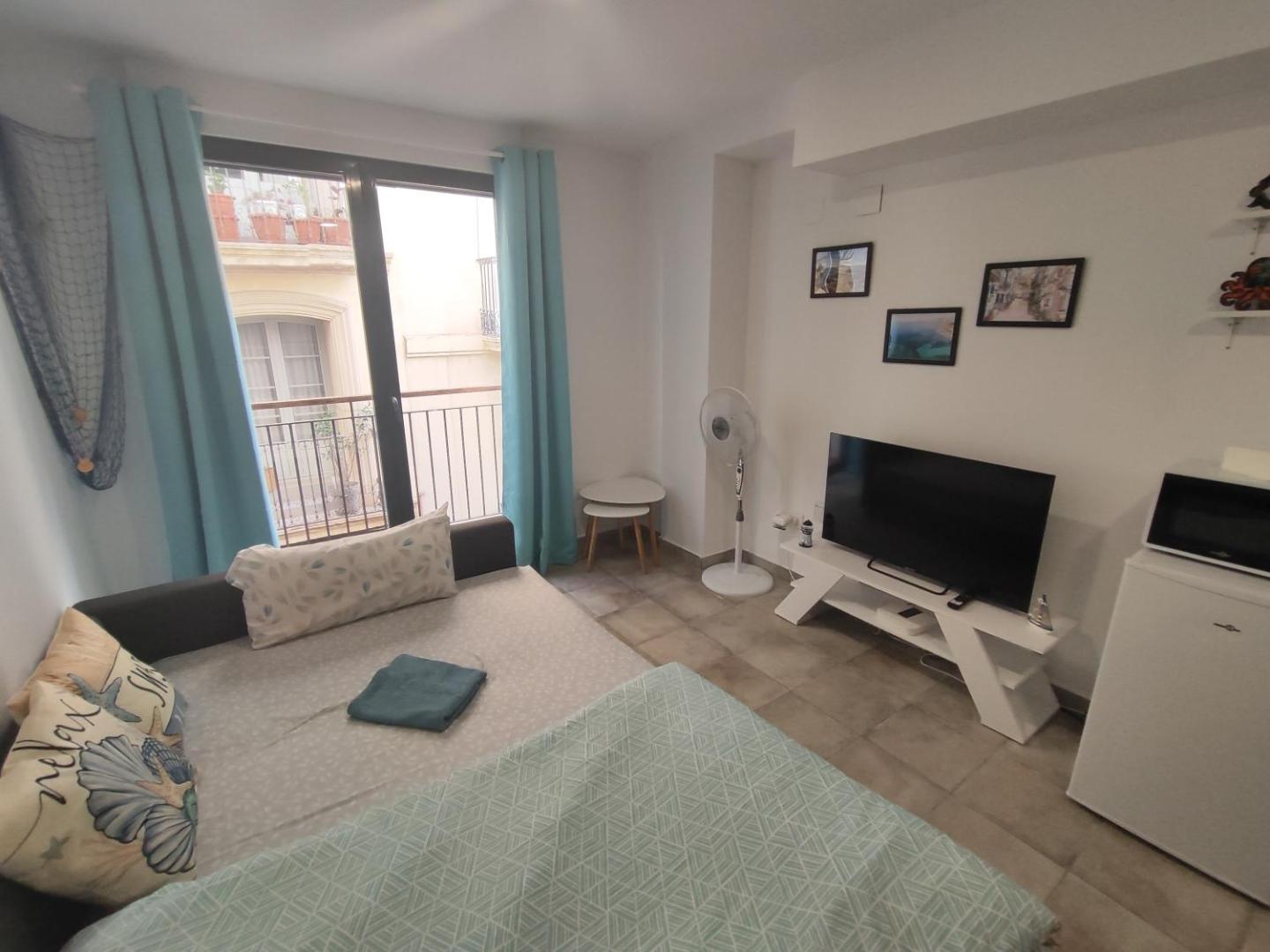 Zdjęcie 8: Charming Duplex - Historic Center - 7min to Beach