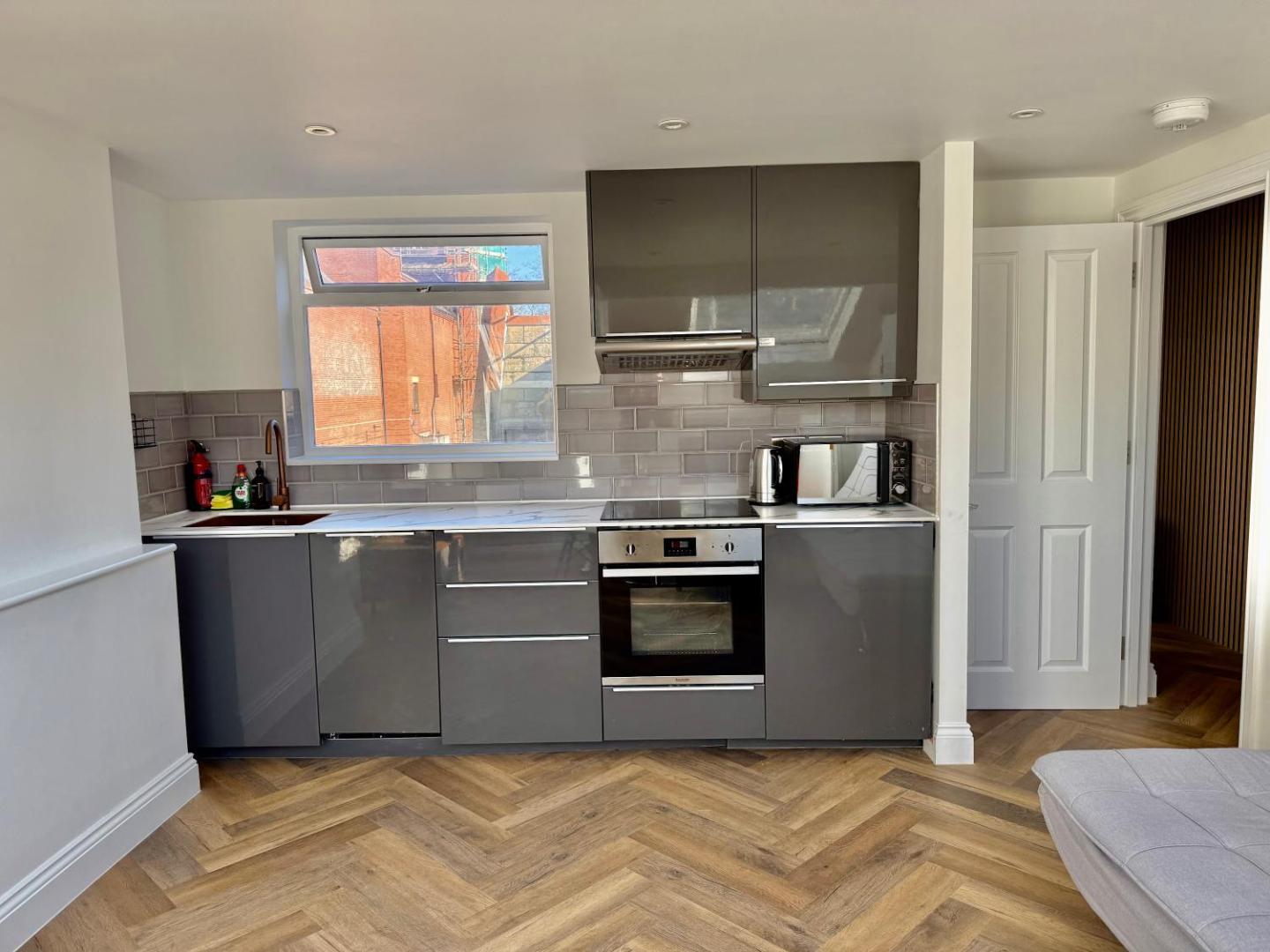 Billede 9: Central, Modern, Westfield, close to Tube station