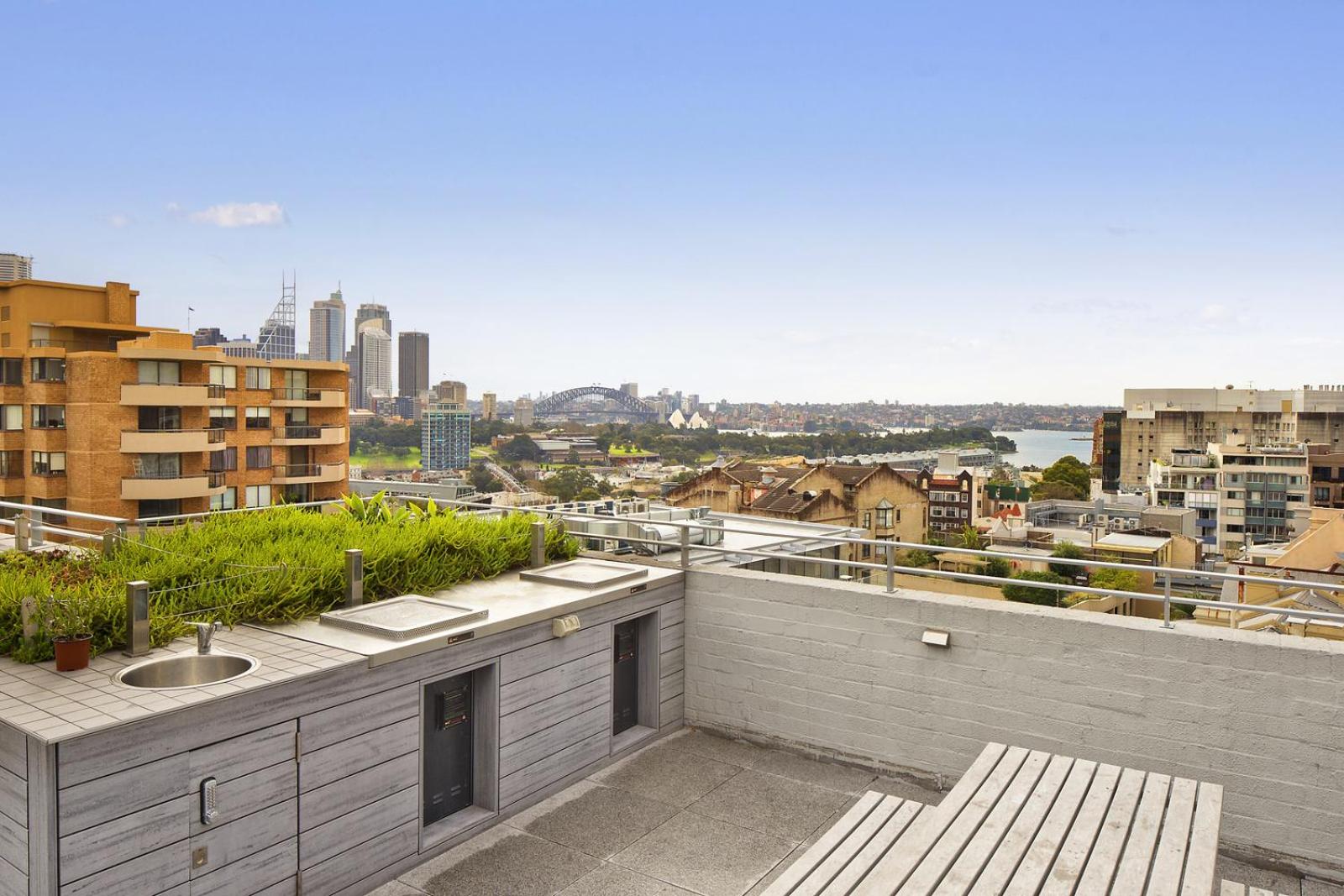 Фотография 2: Studio with Stunning Views