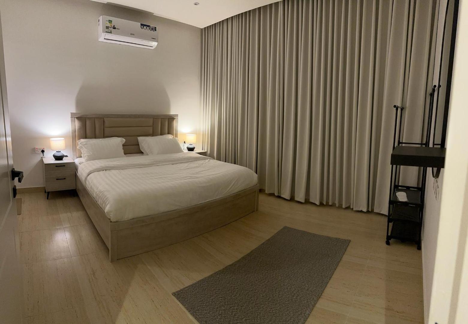 Foto 10: داماس