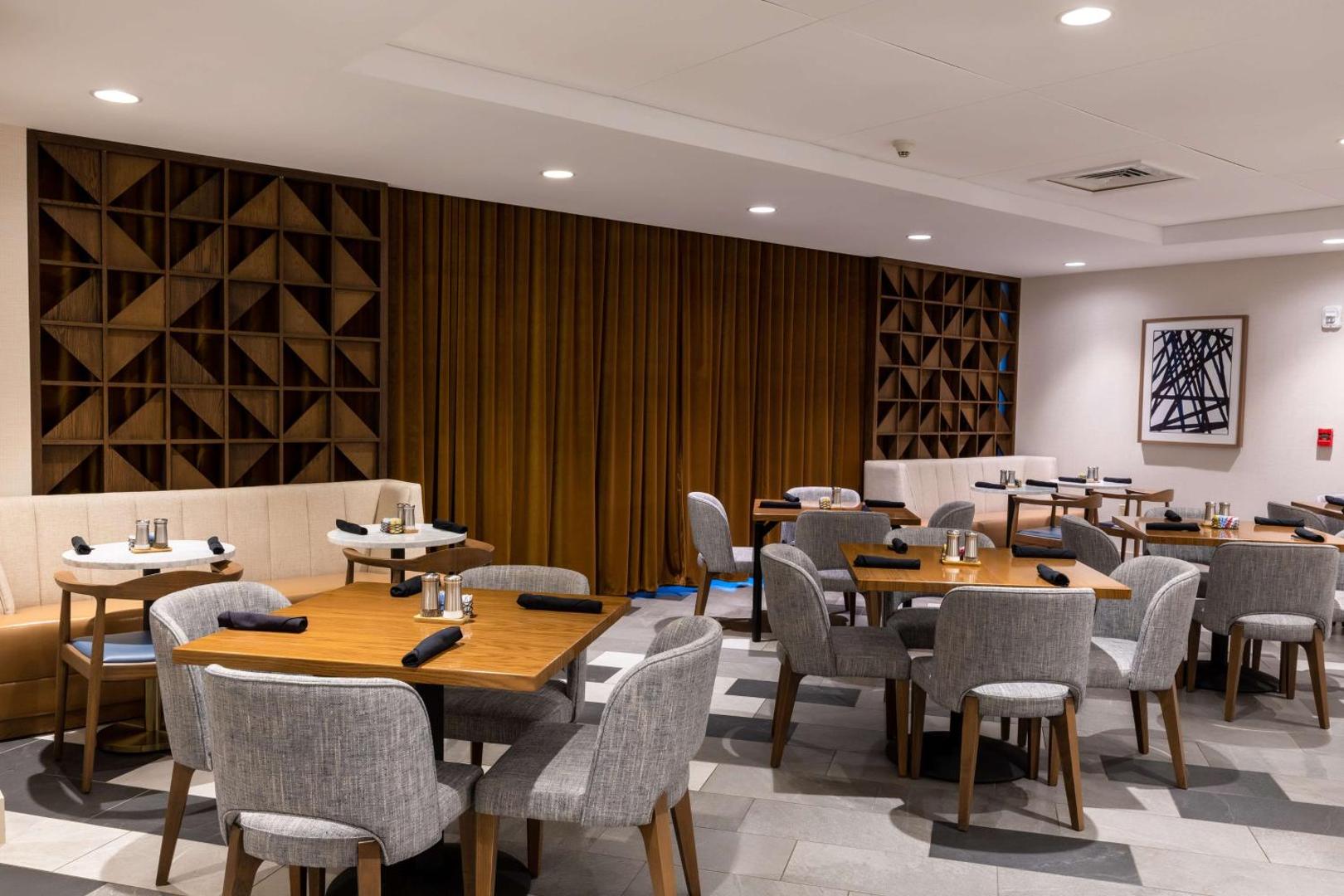 Bild 10: DoubleTree by Hilton Tinton Falls-Eatontown