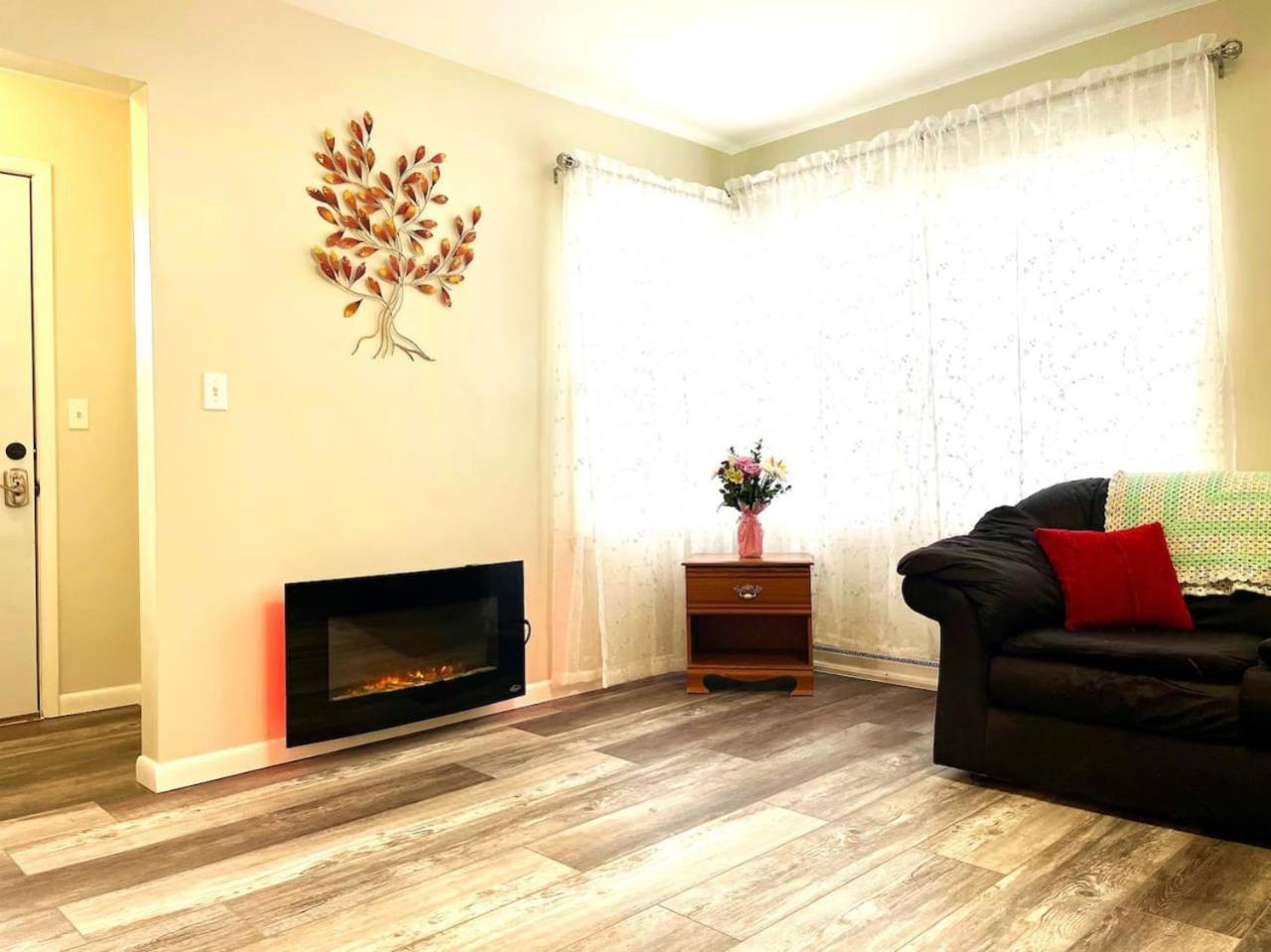 Zdjęcie 10: Emerald - GREAT PARK, 3br, Yard, Pet-Friendly