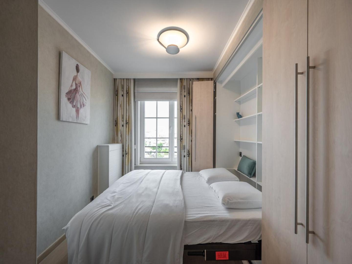 Фотография 3: Duplex in Knokke-Heist near Albertstrand Beach