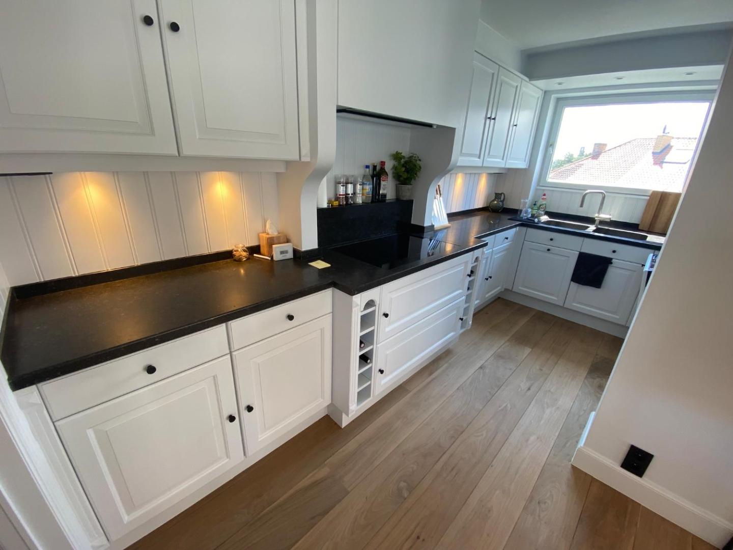 Kuva 2: Duplex in Knokke-Heist near Beach & Casino